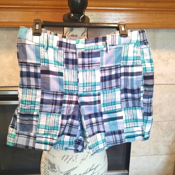Croft & Barrow Size 10 Plaid Shorts! - Picture 3 of 11